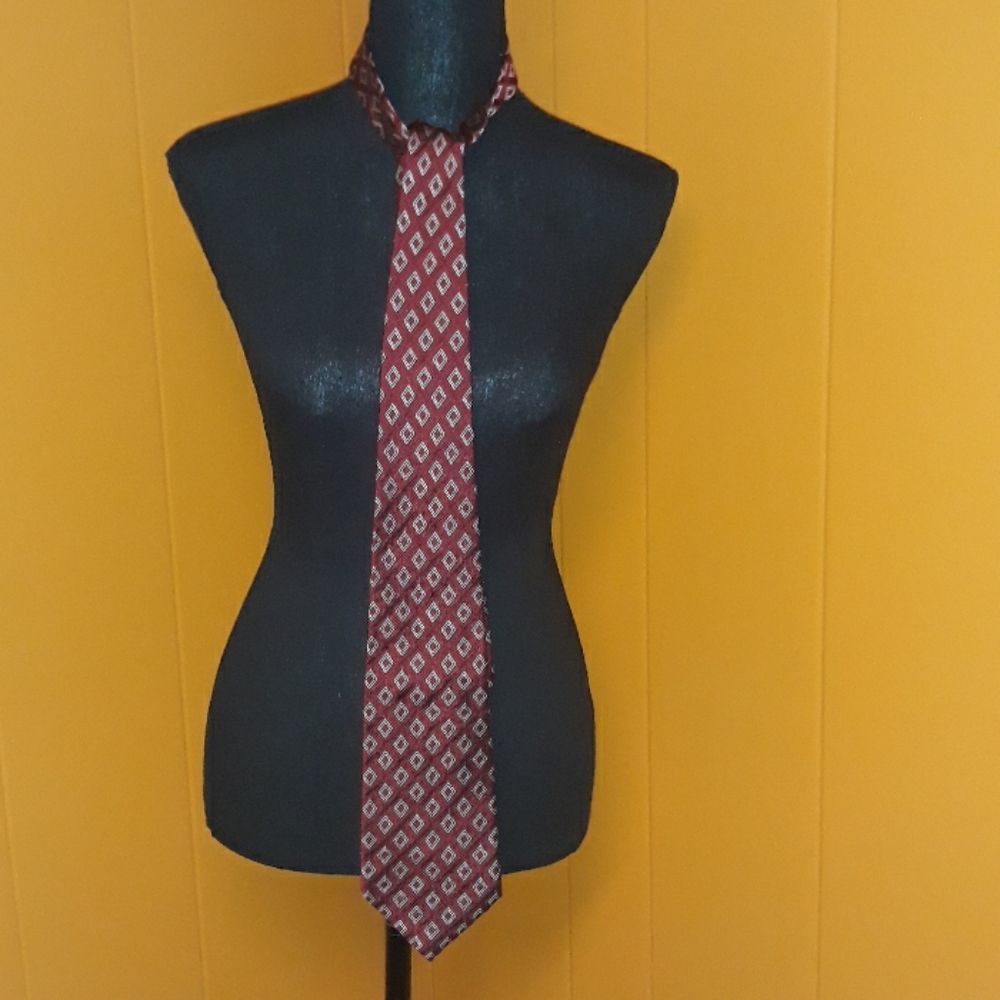 Ralph Lauren 100% silk tie
